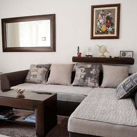 Cozy 2Br Apartment, 3 Min To The Old Town Kotor Exterior foto